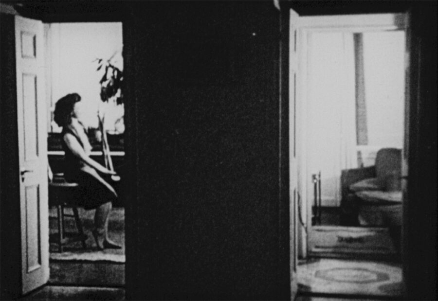 Afficher l'image ritual-in-transfigured-time-01