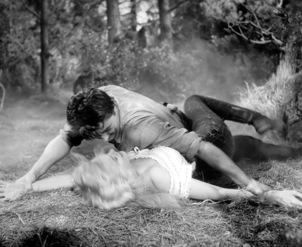 Marilyn Monroe et Robert Mitchum dans Rivière sans retour