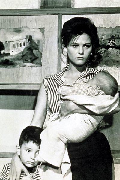 Claudia Cardinale dans Rocco et ses frères
