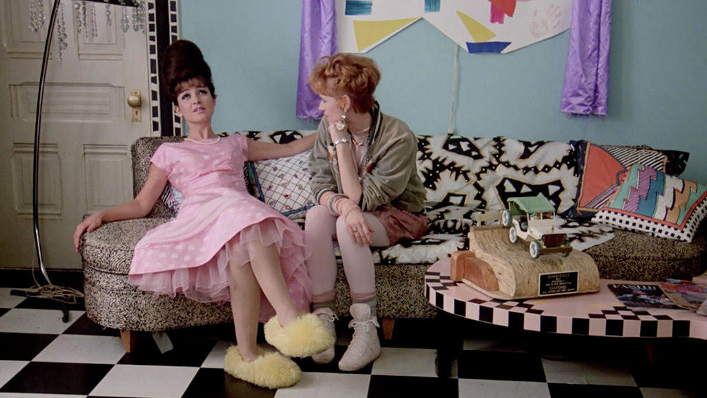 Molly Ringwald  dans Rose bonbon