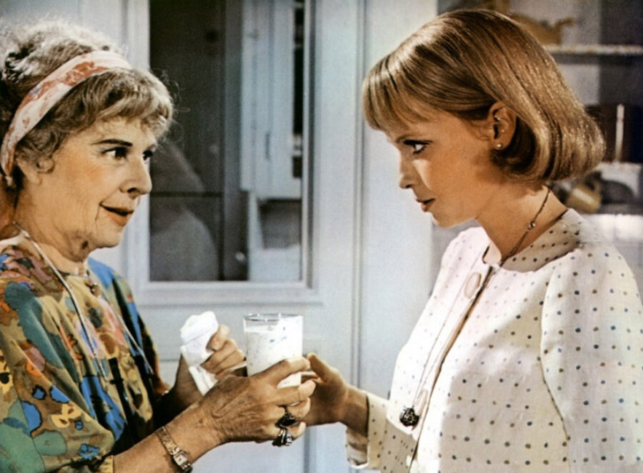 Afficher l'image Ruth Gordon, Mia Farrow