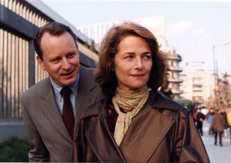 Stellan Skarsgard, Charlotte Rampling dans Signs & wonders