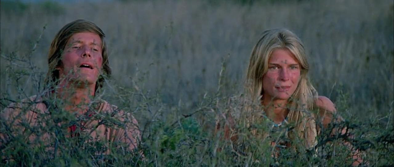 Candice Bergen, Peter Strauss dans Soldat bleu