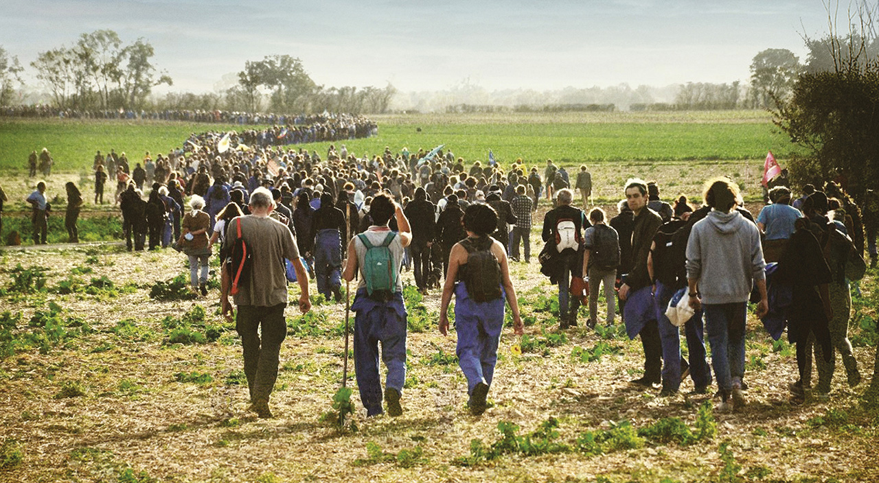 dans Soulèvements de Thomas Lacoste