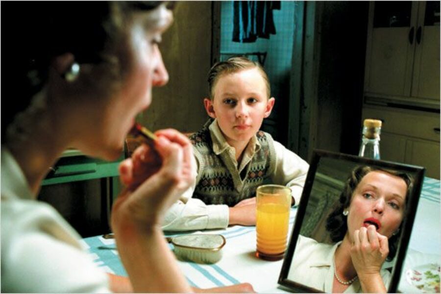 Afficher l'image Miranda Richardson, Bradley Hall
