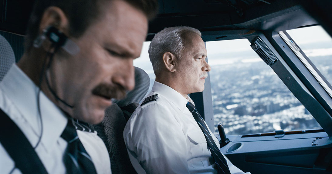 Tom Hanks, Aaron Eckhart dans Sully