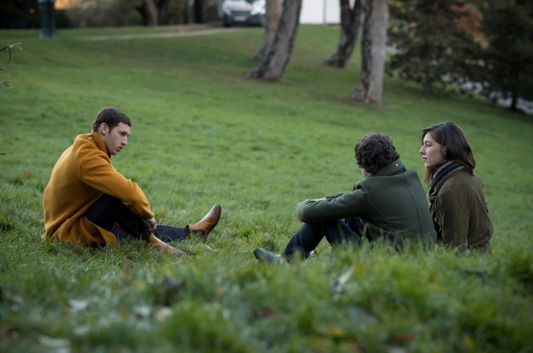 Quentin Dolmaire, Louise Chevillotte, Tom Mercier dans Synonymes