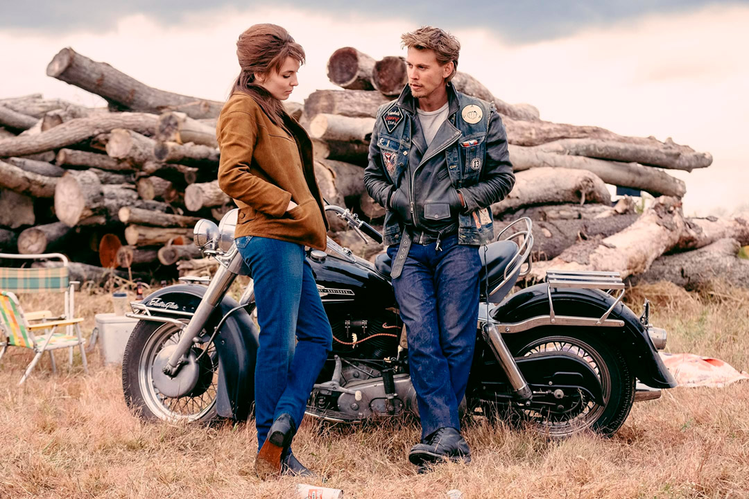 Austin Butler, Jodie Comer dans The Bikeriders