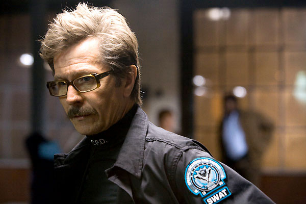 Gary Oldman dans The Dark Knight, Le Chevalier Noir 