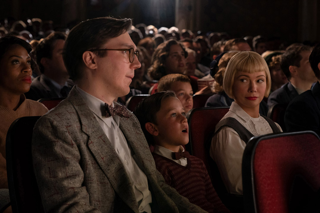 Paul Dano, Michelle Williams, Mateo Zoryon Francis-DeFord dans The Fabelmans