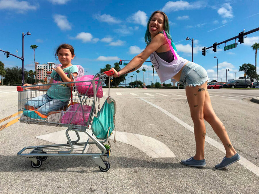 Afficher l'image Brooklynn Prince, Bria Vinaite