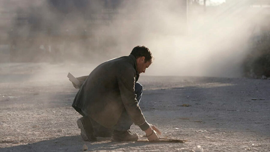 Afficher l'image the-fourth-character-01