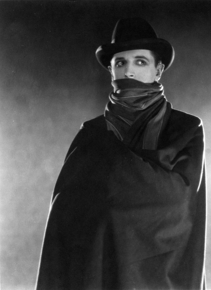 Ivor Novello dans The Lodger