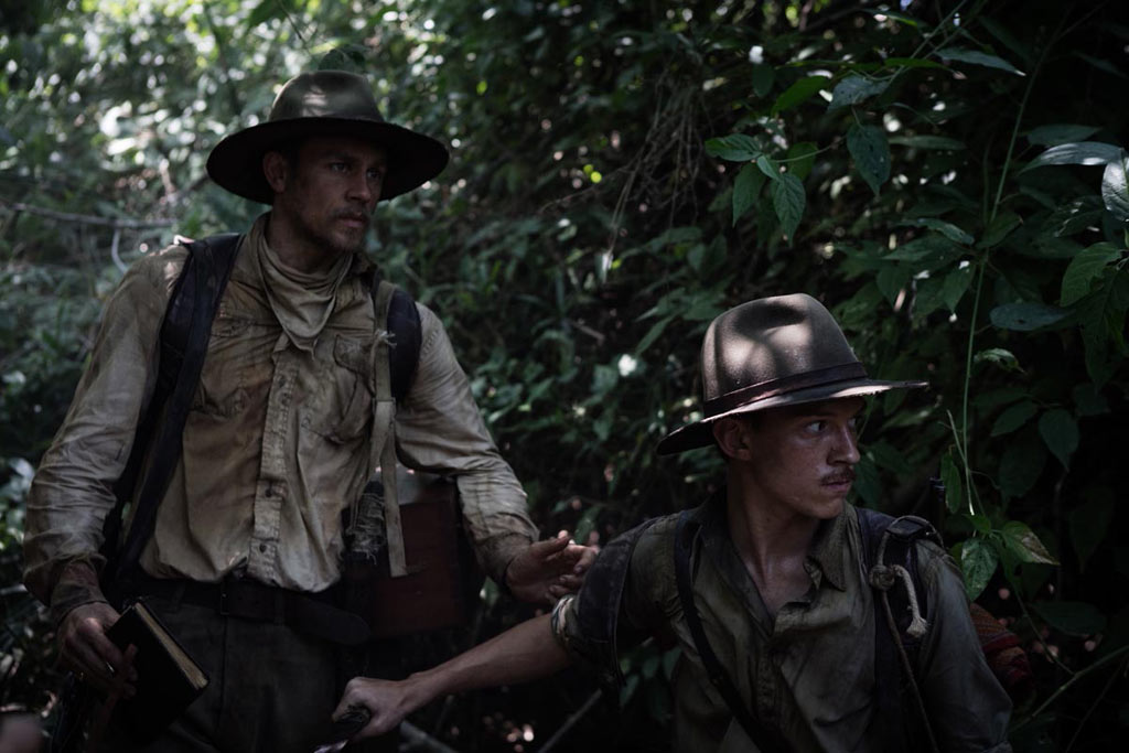 Charlie Hunnam, Tom Holland dans The Lost city of Z