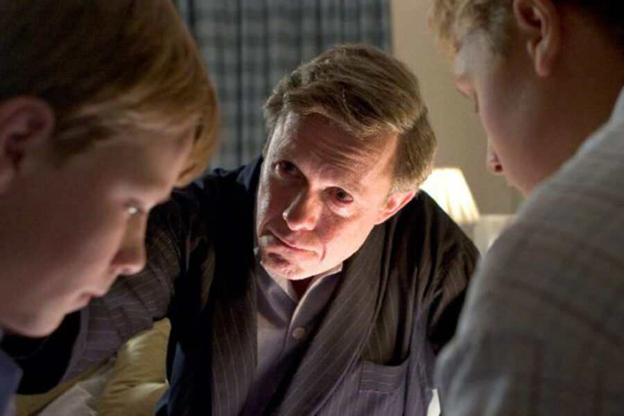 Afficher l'image Alex Jennings