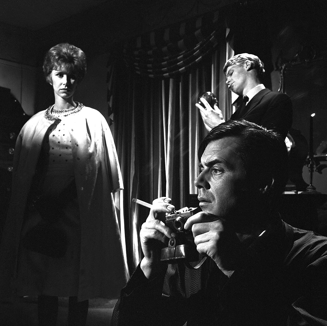 Dirk Bogarde, Wendy Craig, James Fox dans The Servant