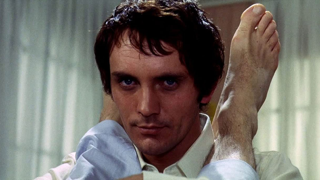 Terence Stamp dans Théorème