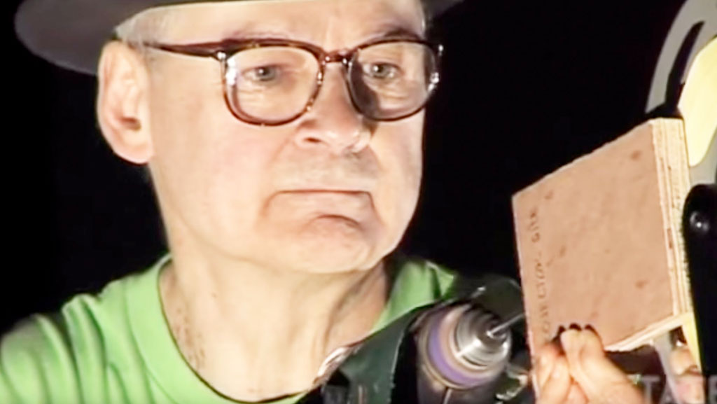 Tony Conrad dans Tony Conrad : Completely in the present