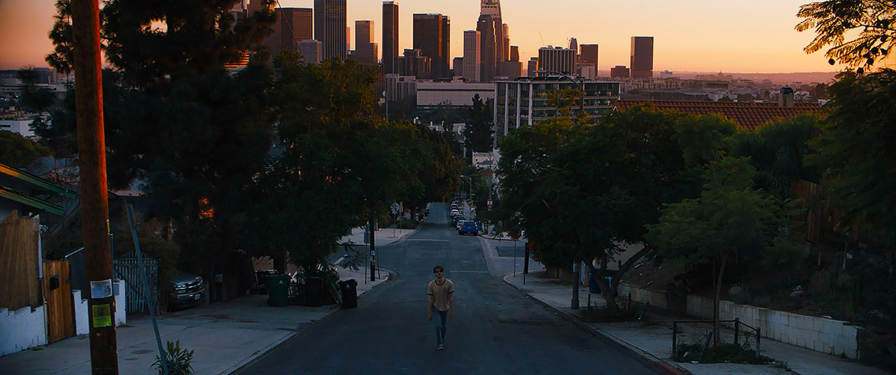Andrew Garfield dans Under The Silver Lake: