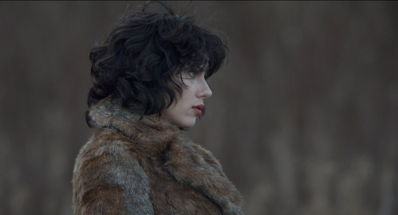 Scarlett Johansson dans Under the Skin