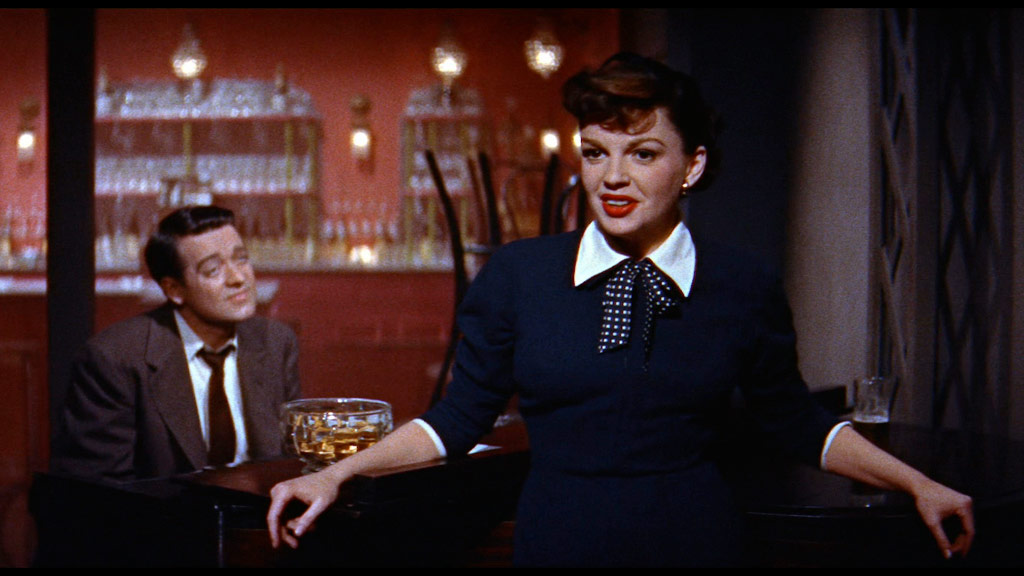 Judy Garland dans Une étoile est née