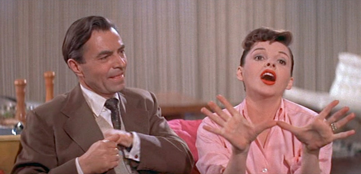 Judy Garland, James Mason dans Une étoile est née
