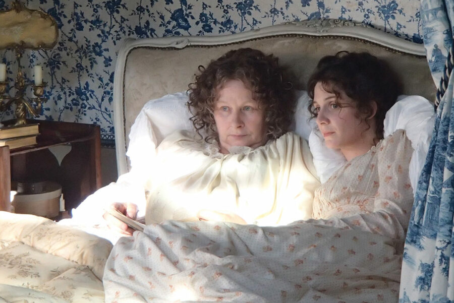 Afficher l'image Judith Chemla, Yolande Moreau