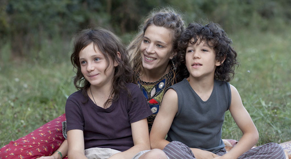 Céline Sallette, David Gastou, Sofiane Neveu dans Vie sauvage