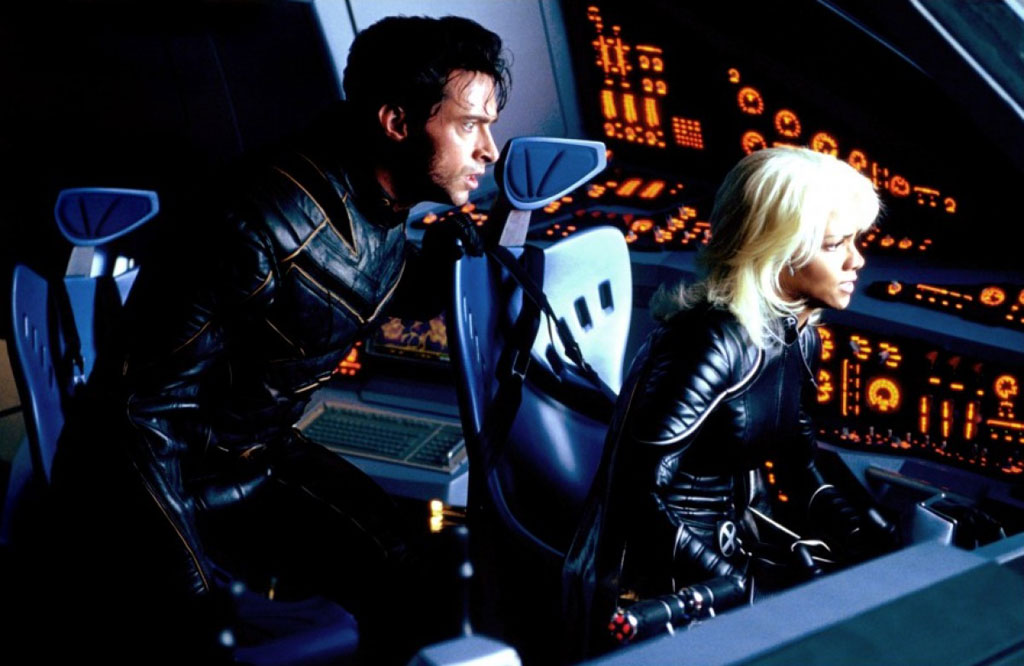 Halle Berry, Hugh Jackman dans X-Men 2