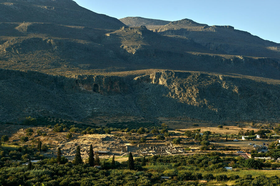 Afficher l'image zakros-02